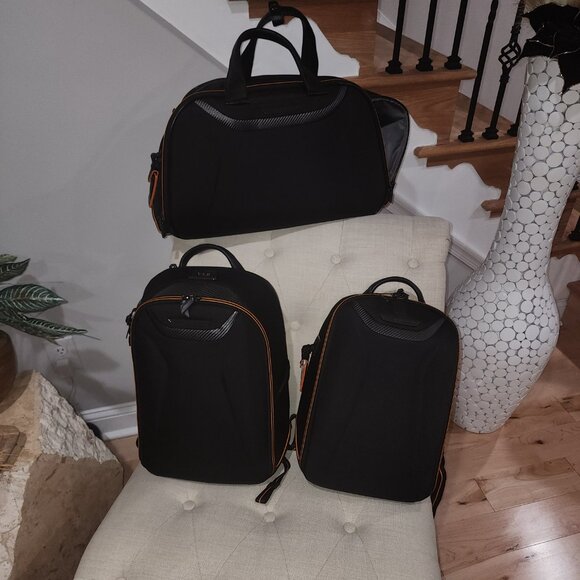 TUMI I McLaren Quantum Duffel - BRAND NEW!!!! - Picture 14 of 14